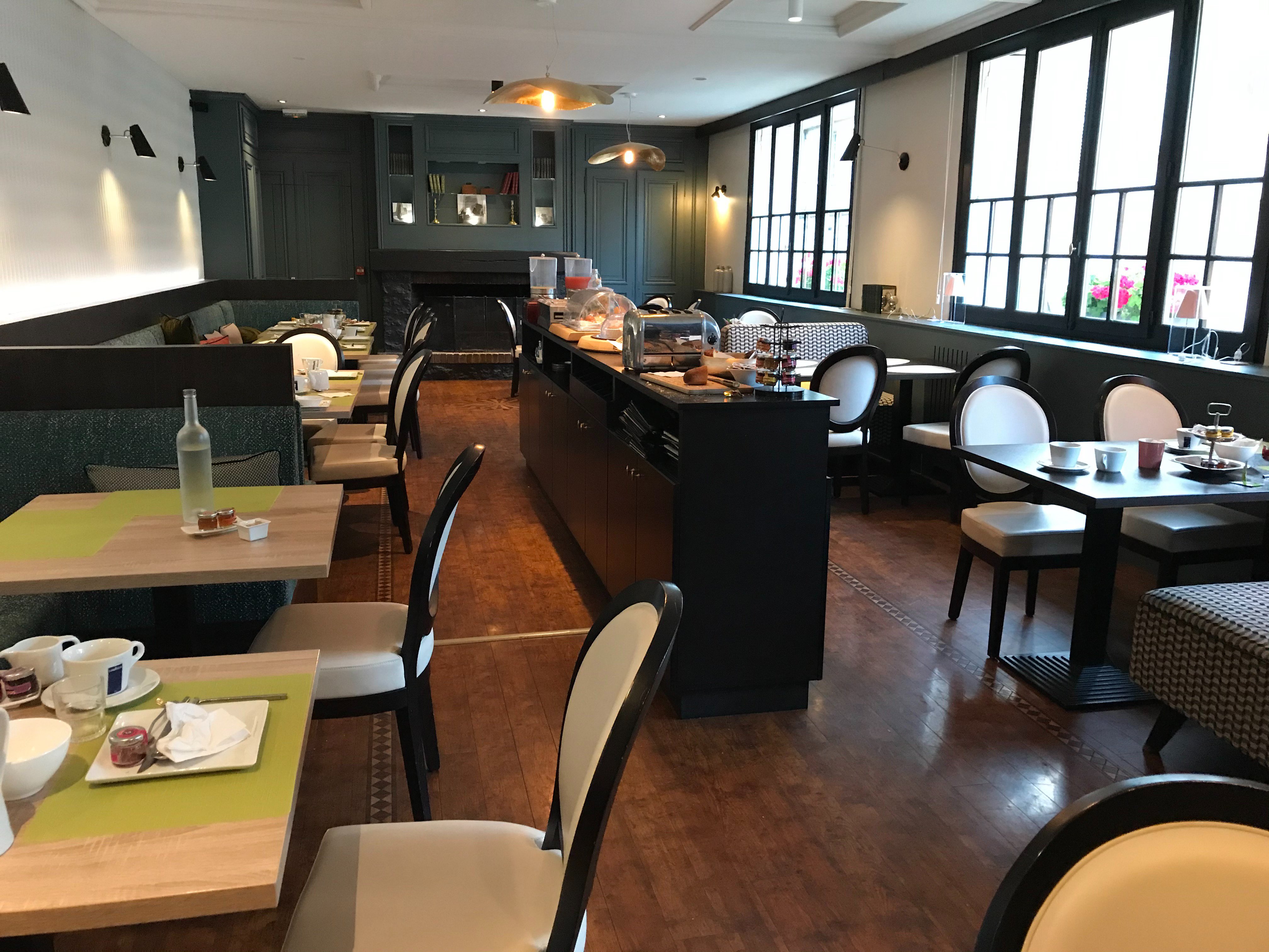 Hostellerie de la Porte-Bellon-餐饮