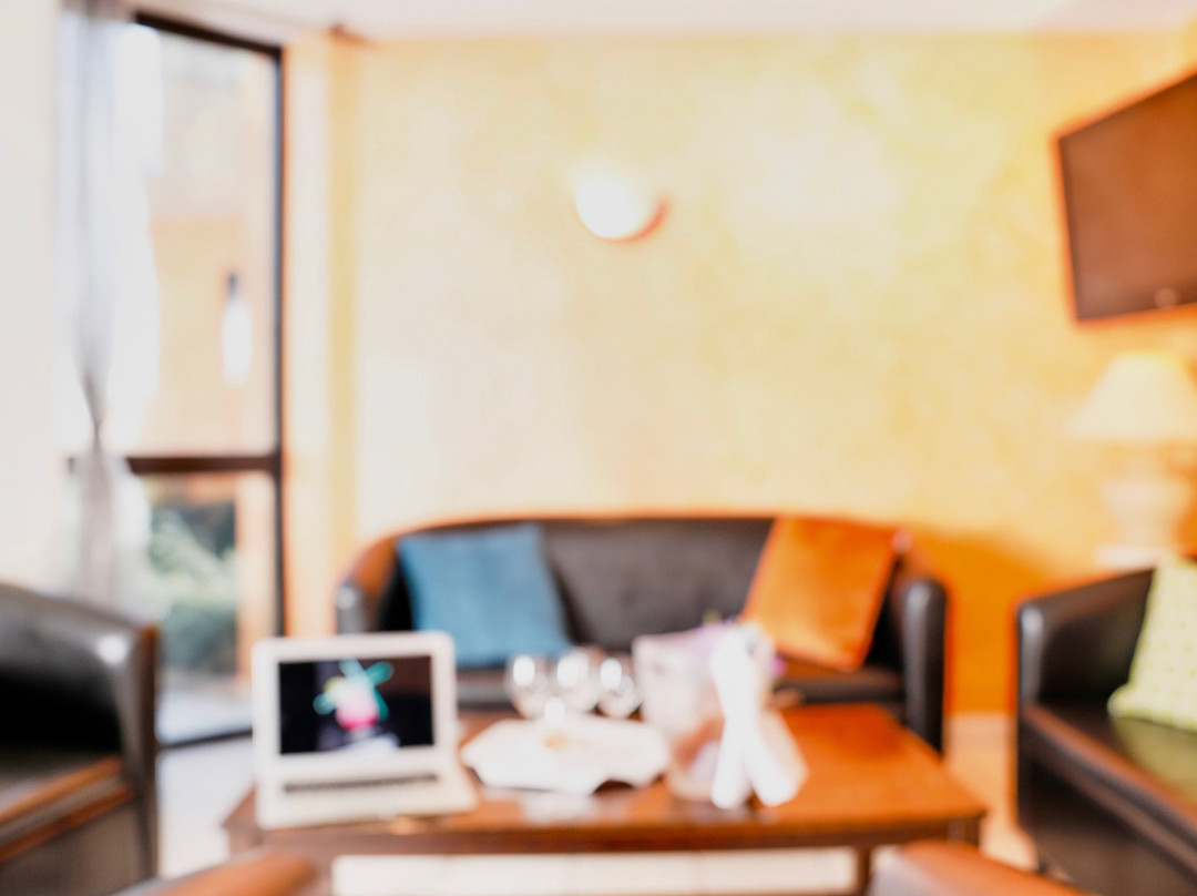 尚贝里布里特酒店主图