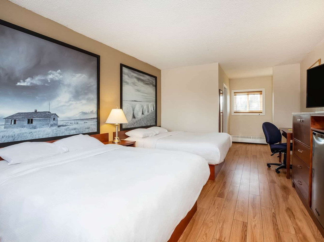 Super 8 by Wyndham Smoky Lake主图