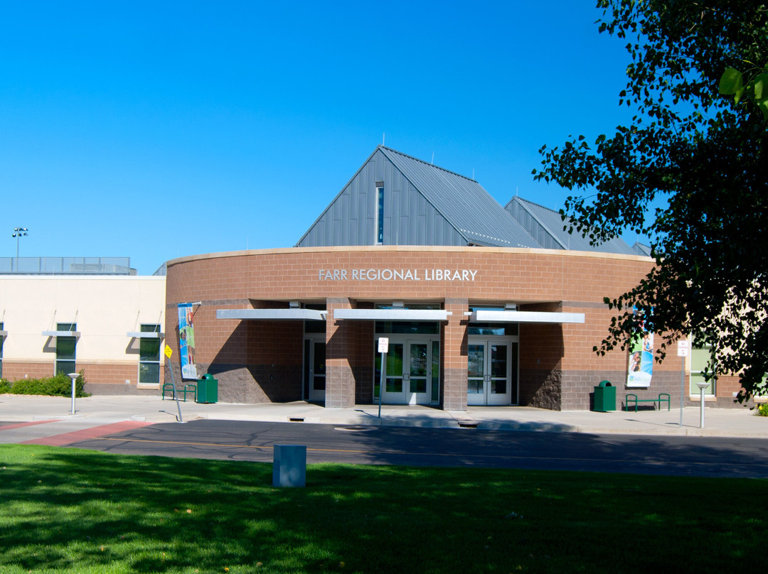 Farr Regional Library景点图片