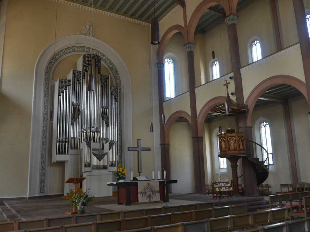 Evangelische Stadtkirche-希尔塔赫必去景点