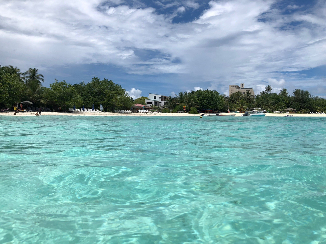 斯鲁斯胡库迪马尔代夫别墅旅馆
