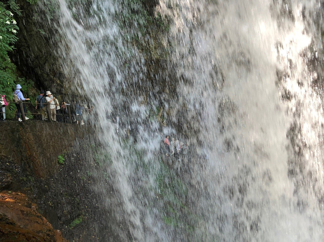 Kaminaridaki Falls-高山村必去景点