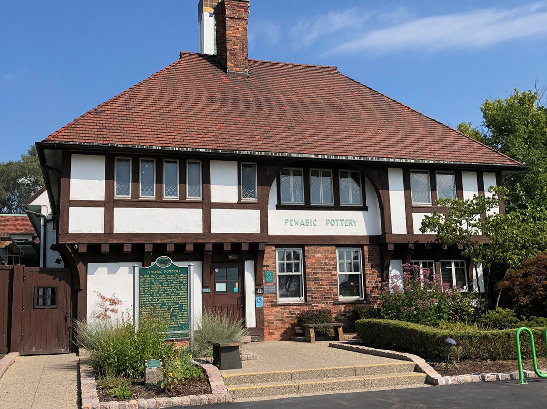 Pewabic Pottery-底特律必去景点