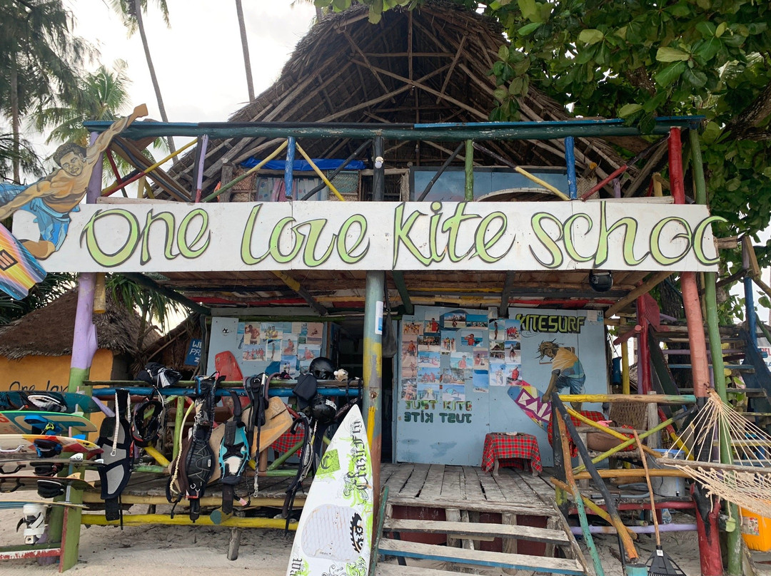 One Love Kite School景点图片