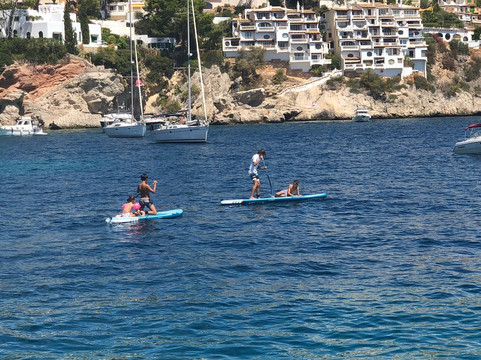 Sailing Graceful Days Catamaran Charter-圣庞沙必去景点