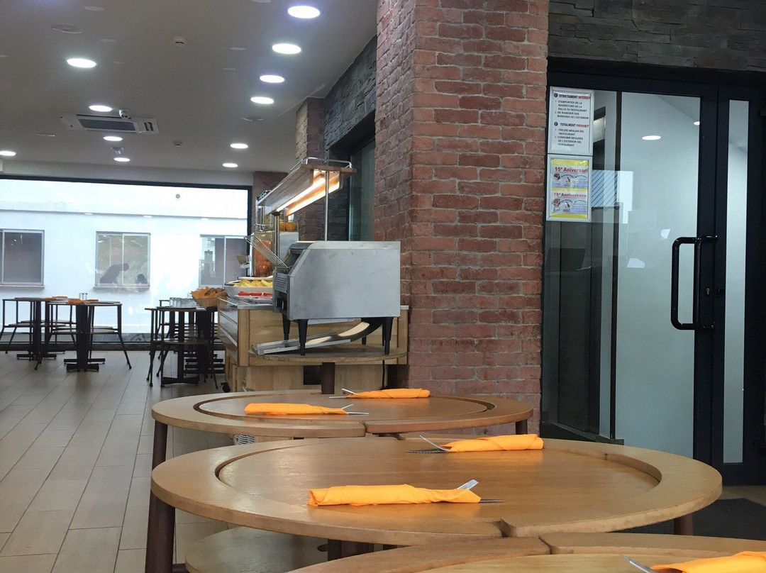 Hotel Les Neus主图