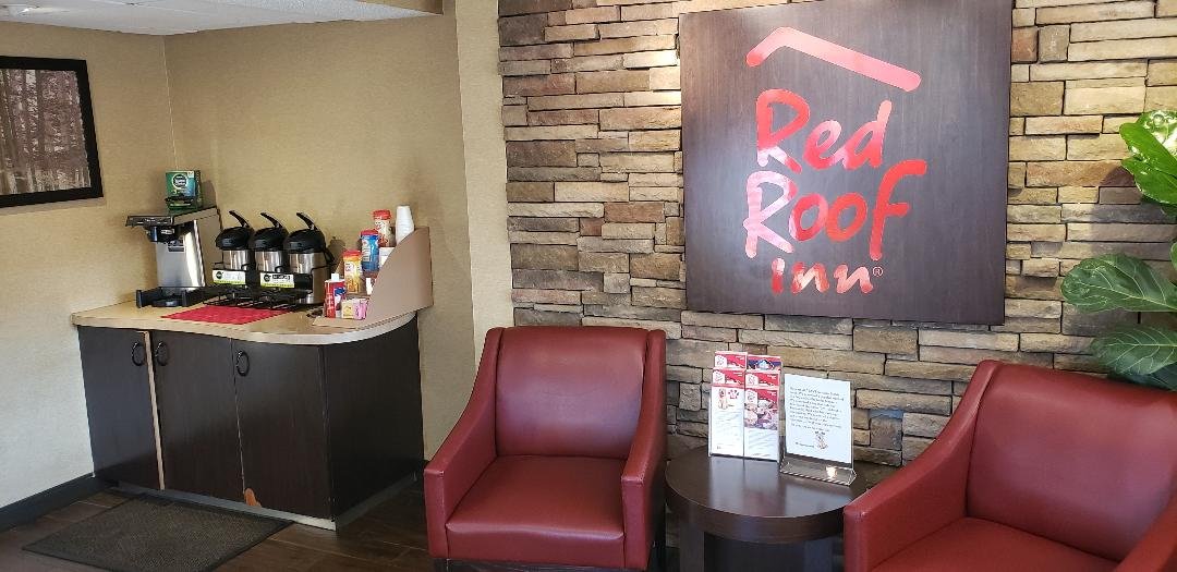 Red Roof Inn Canton-浴室