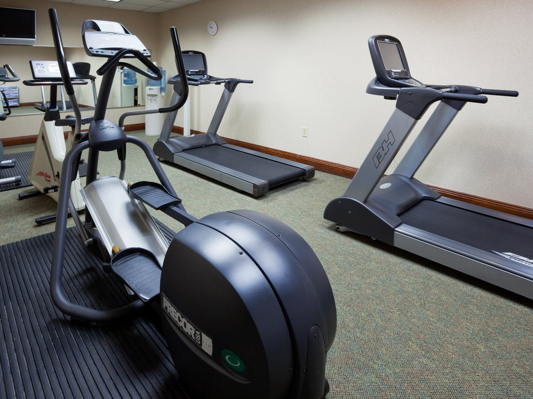 Holiday Inn & Suites Wausau-rothschild By IHG主图