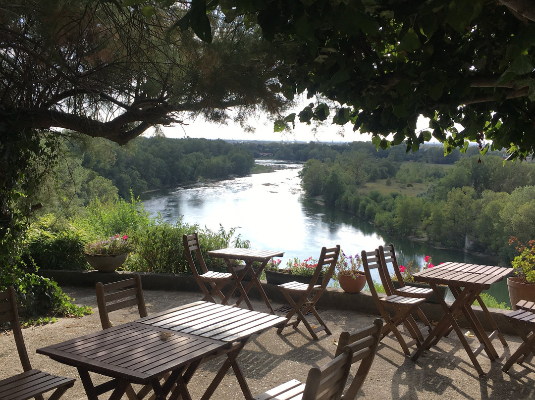 佛拉勒里厄酒店主图