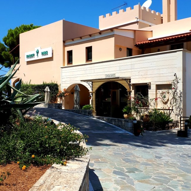 Forest Park Hotel主图