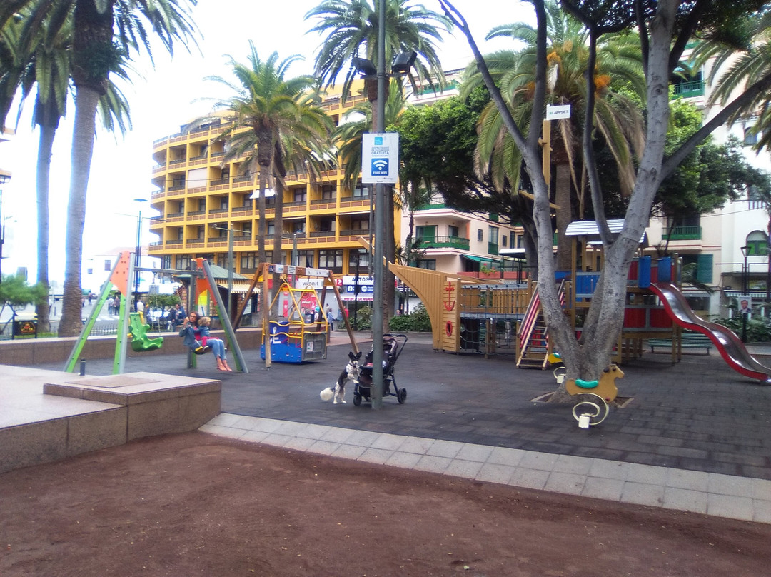 Plaza Charco景点图片