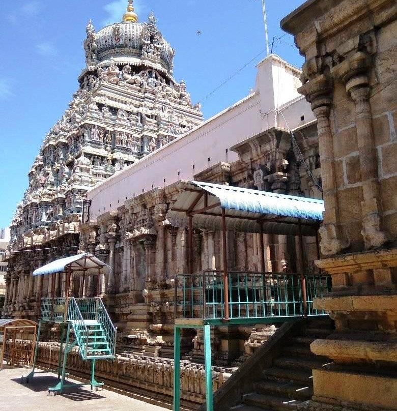 Koodal Azhagar Temple景点图片