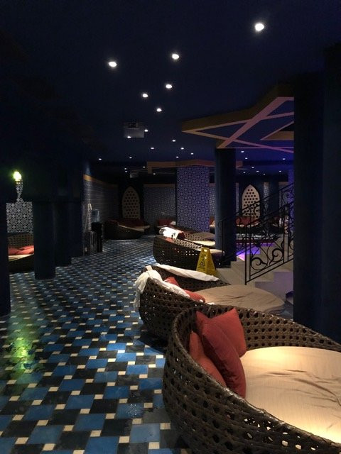 Meses Shiraz Hotel主图
