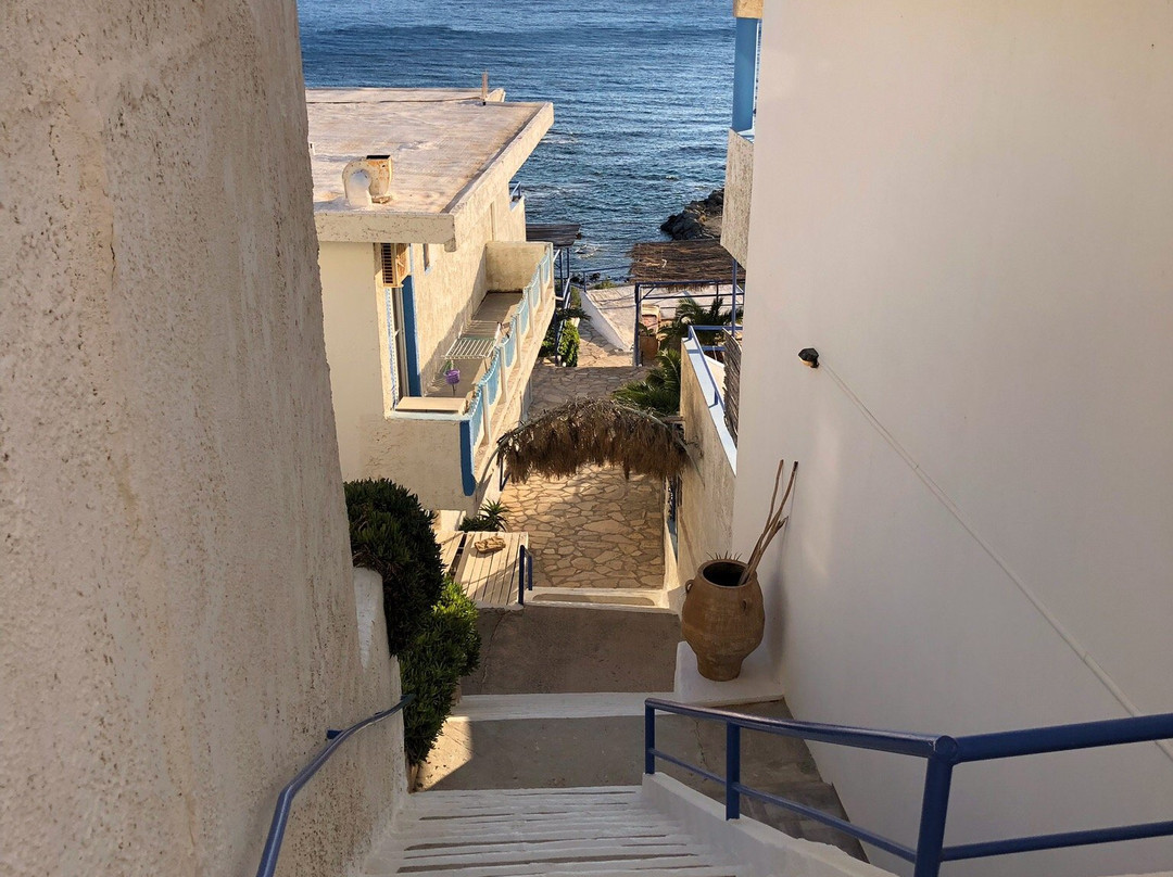 Pavlos' Place Triopetra Beach主图