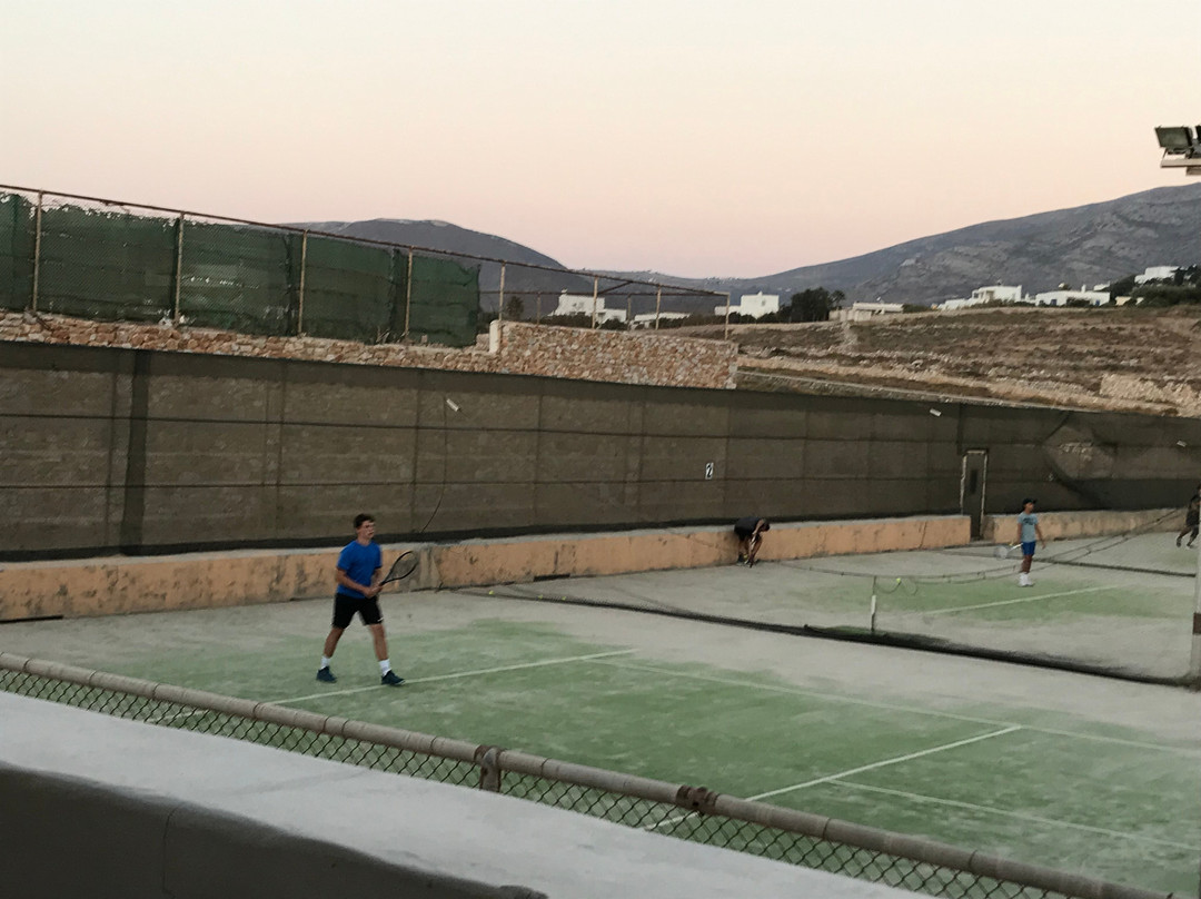 Paros Tennis Club景点图片