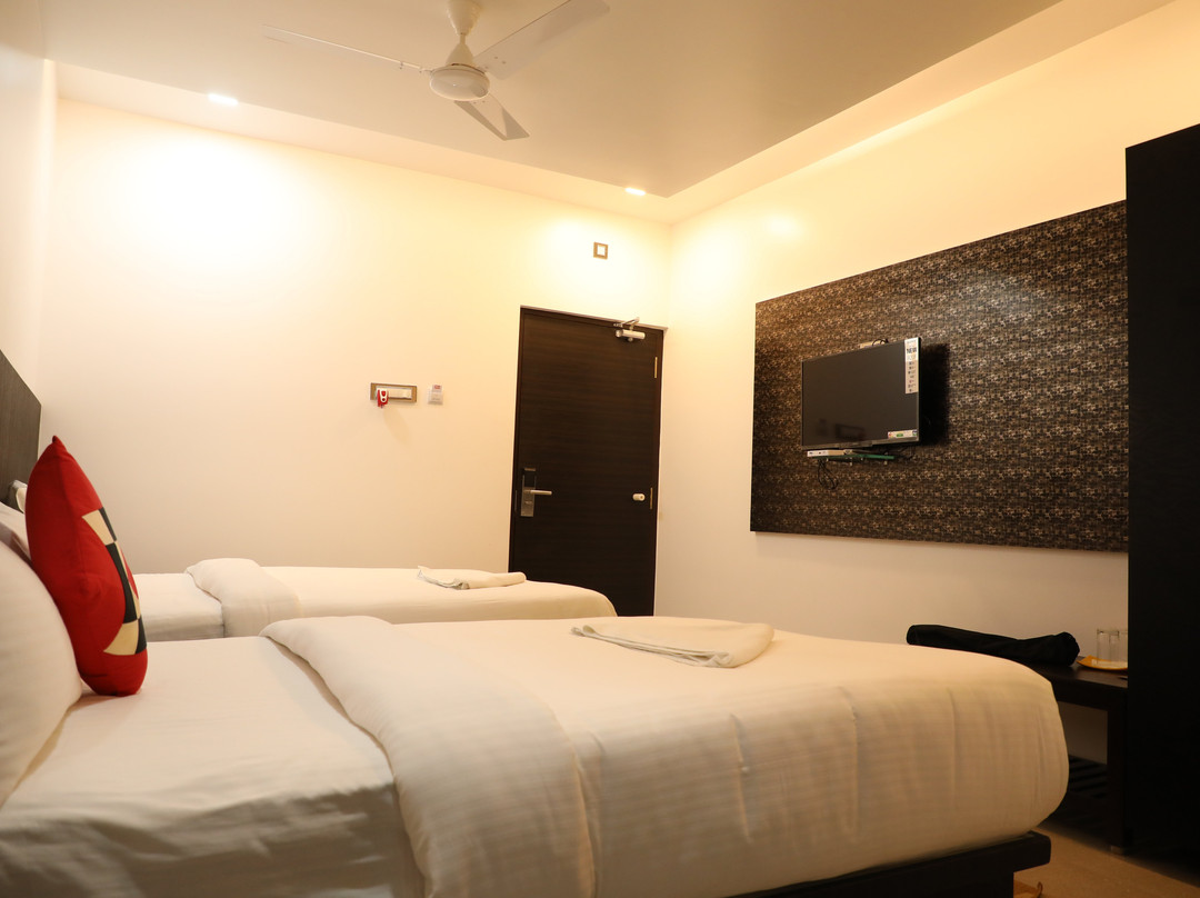 CS Arunachala Residency主图