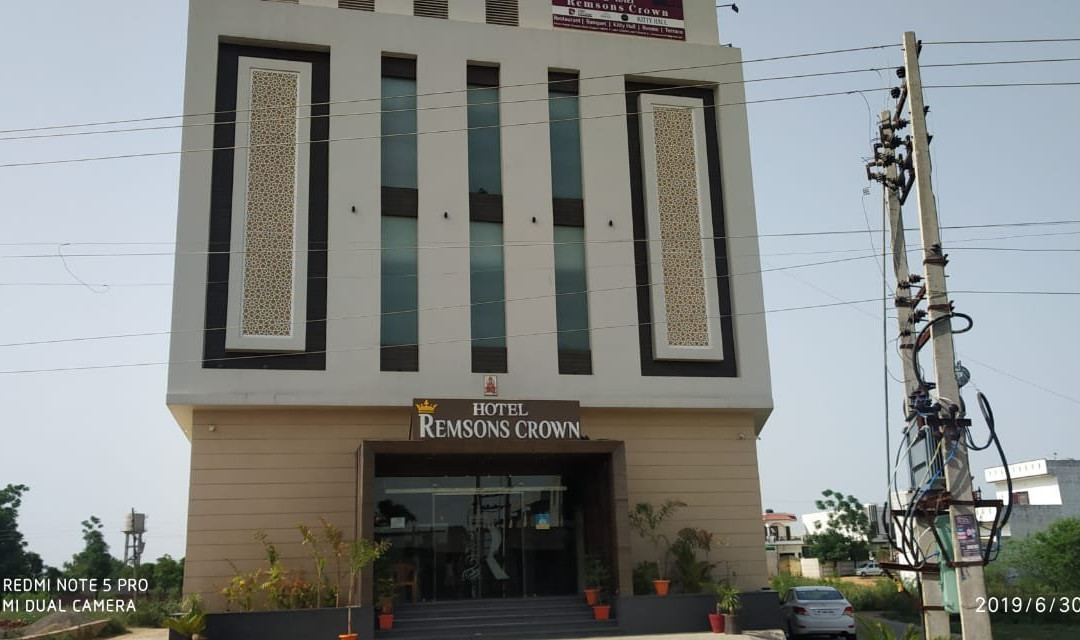 Hotel Ramson Crown主图