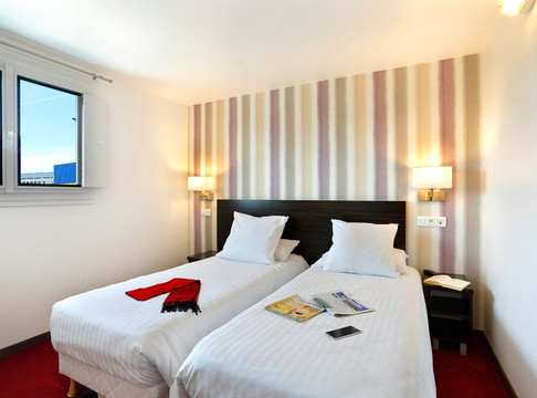 Grand Hotel Sénia - Paris Orly Airport主图