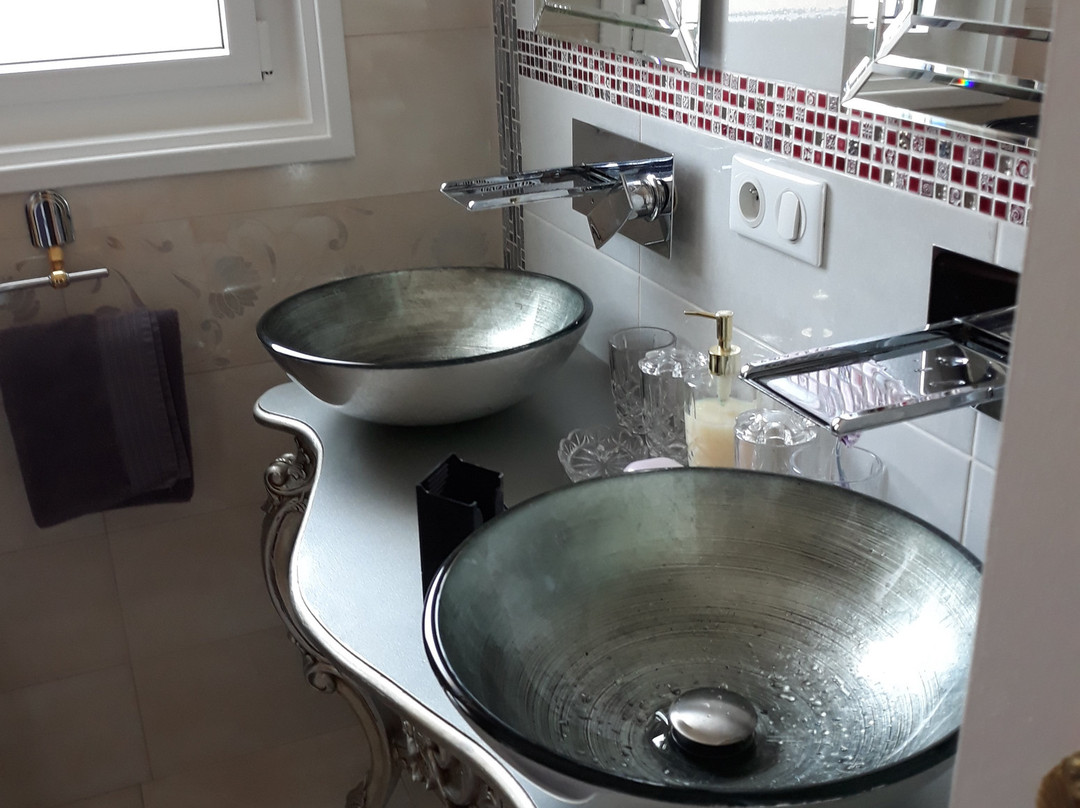 Villa Erresinolettean主图