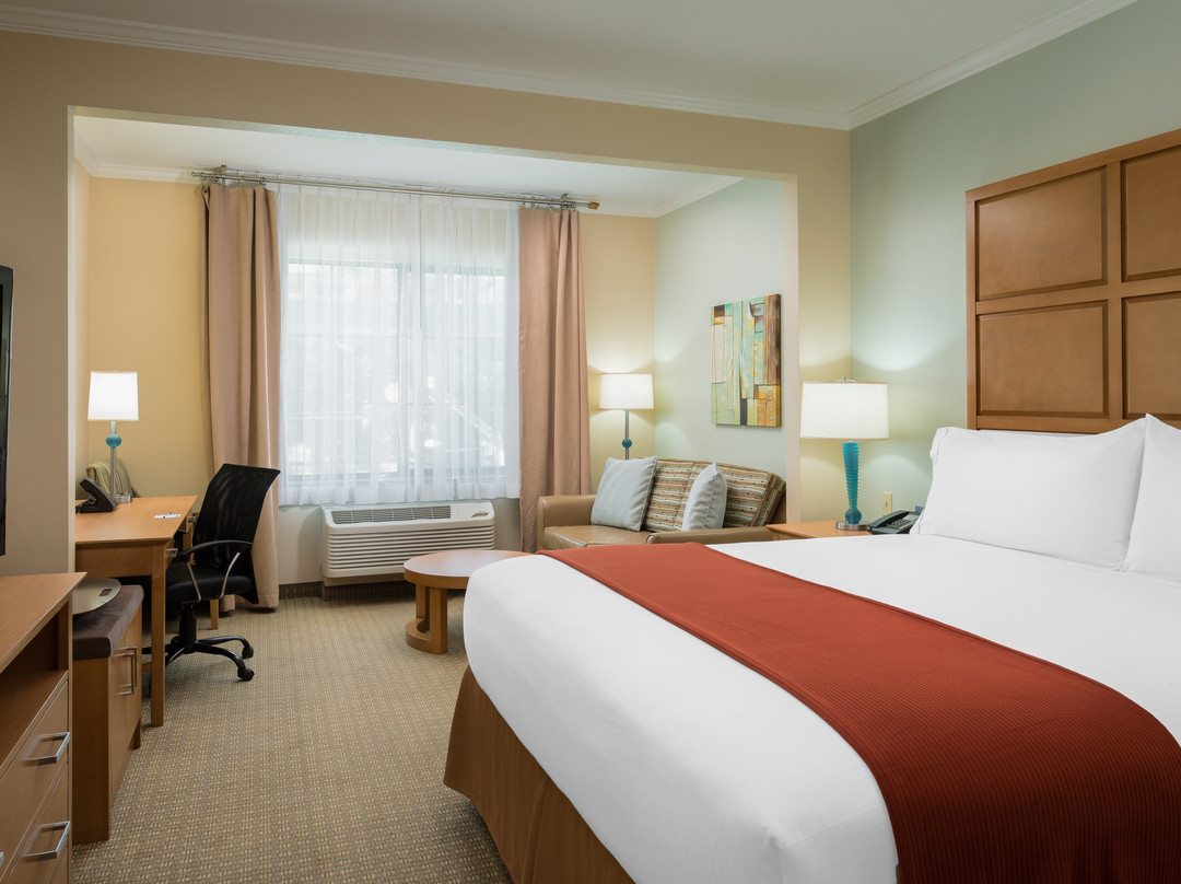 Holiday Inn Express & Suites Santa Clara - Silicon Valley By IHG主图
