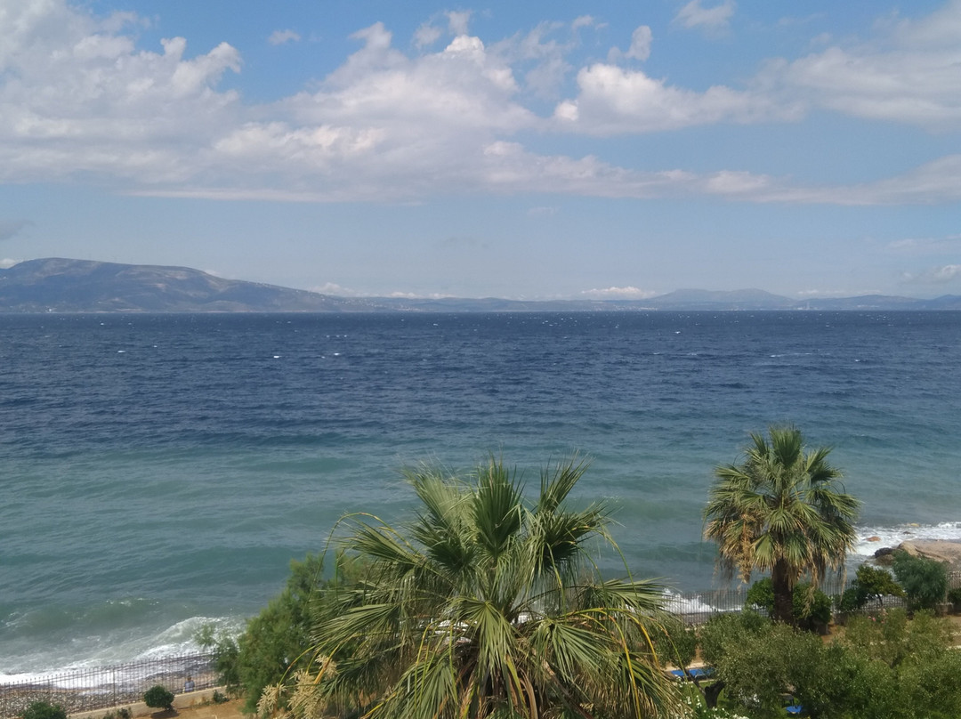 Calamos Beach Family Club Hotel主图