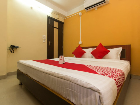 OYO 14200 Hotel Oasis主图