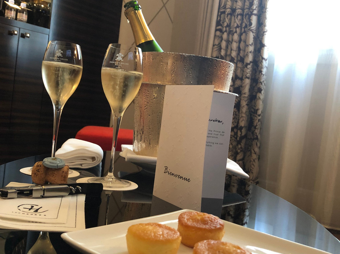 Alphonse Bidram主图