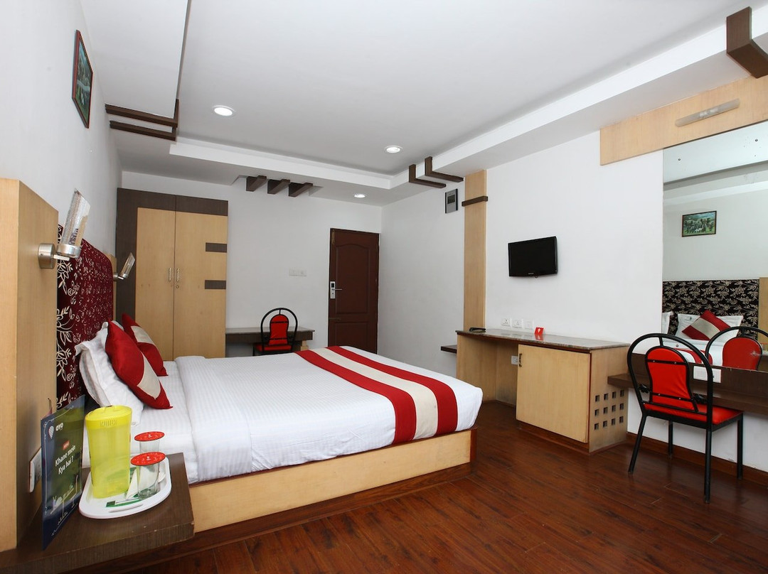 OYO 9950 Hotel Kurunji Meredian主图
