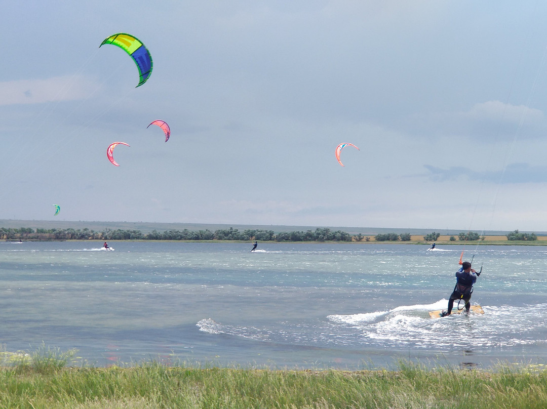 Kite Surfing School Tochka Otriva景点图片