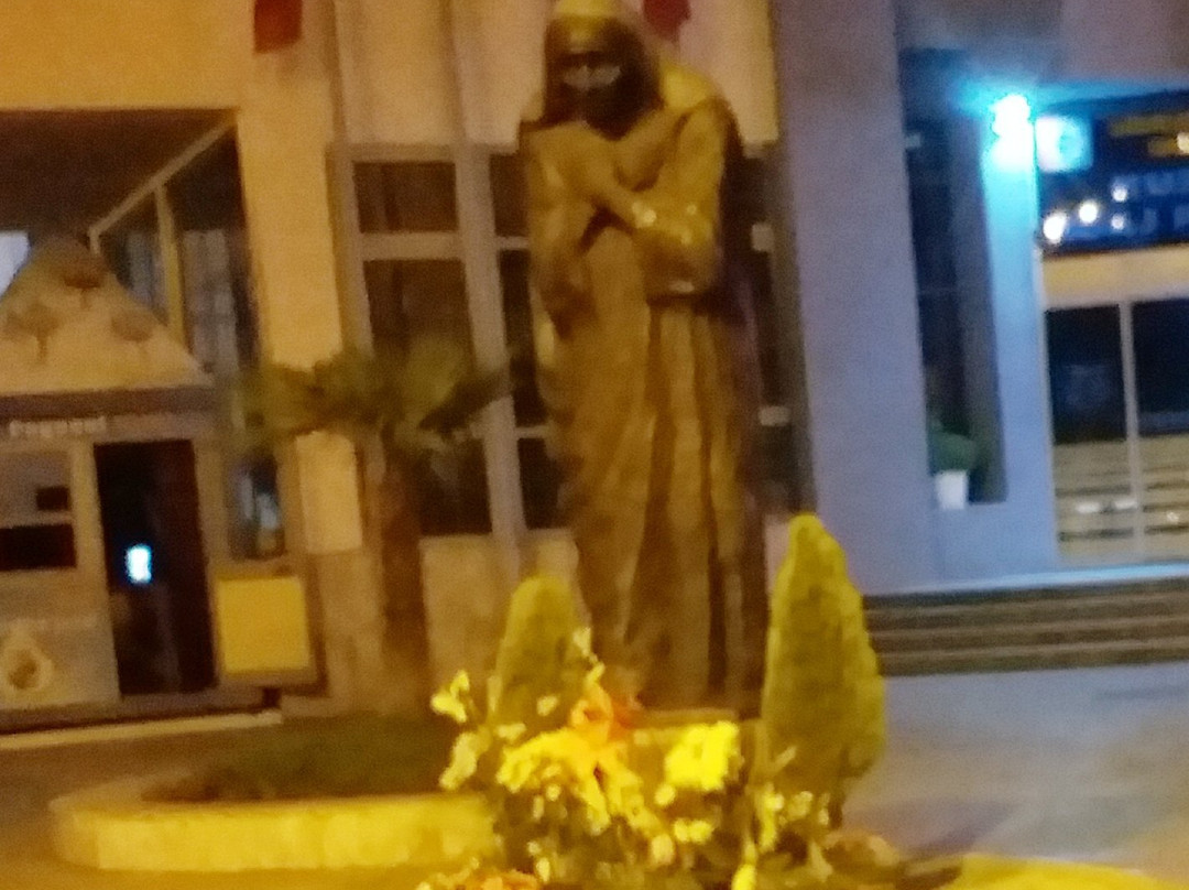 Monument to Mother Teresa-Shkoder必去景点