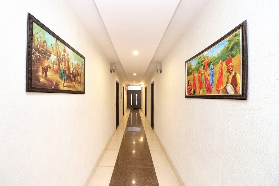 Super Townhouse Haibowal Chowk主图