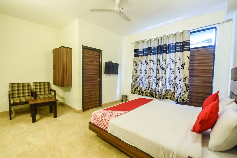 OYO 12818 Dev Villa主图