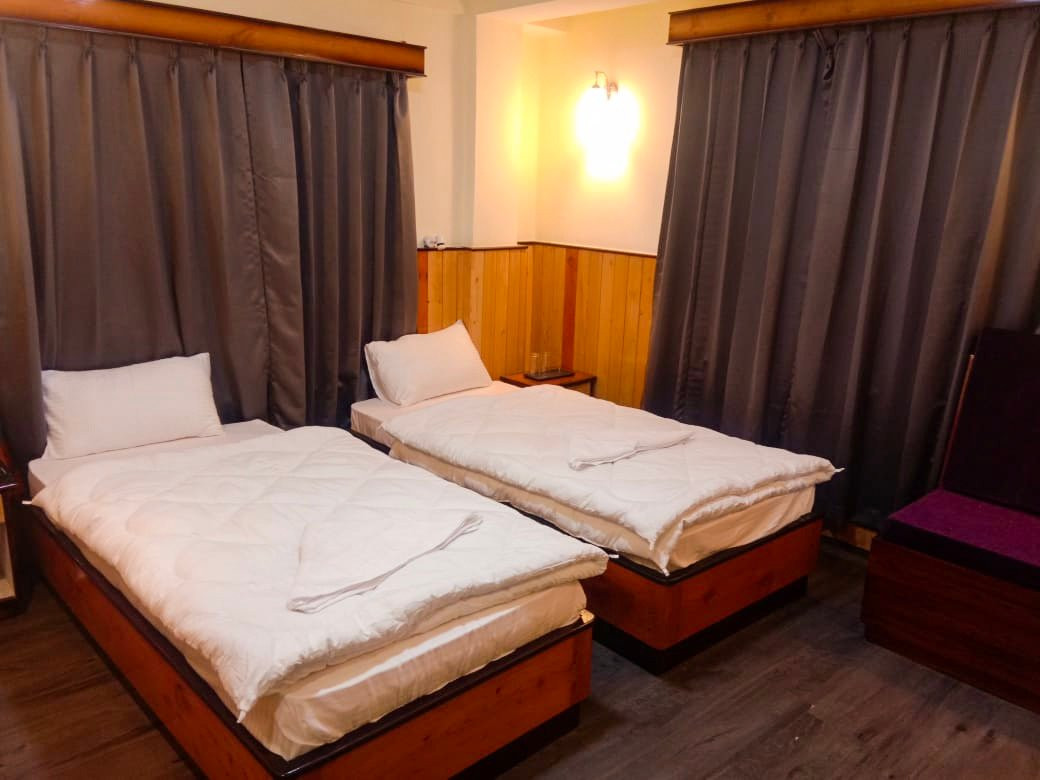 RIGHTCLIQUE Lamtey Valley主图