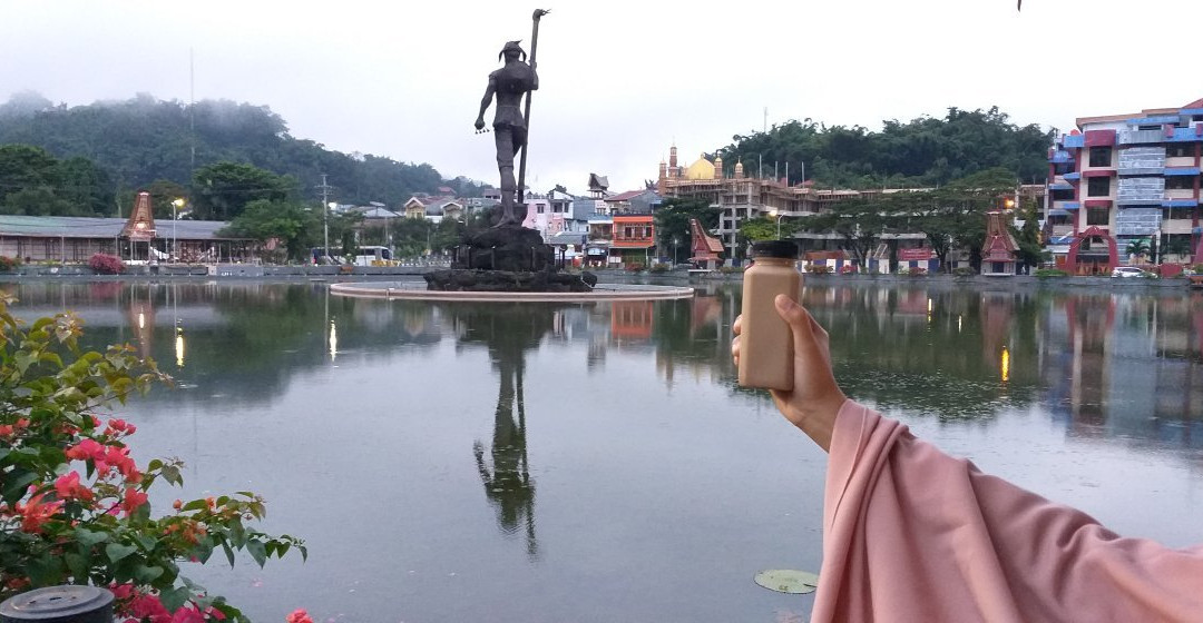 Makale Pond Roundabout景点图片