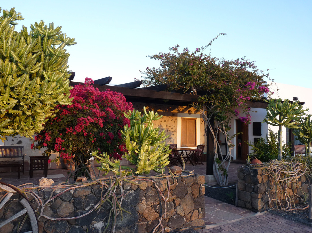 Casa Pilar, Aurora y Tarabilla en Finca Ecológica