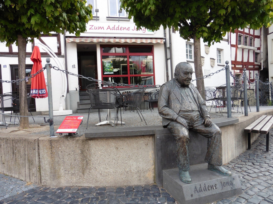 Addene Jong-Adenau必去景点