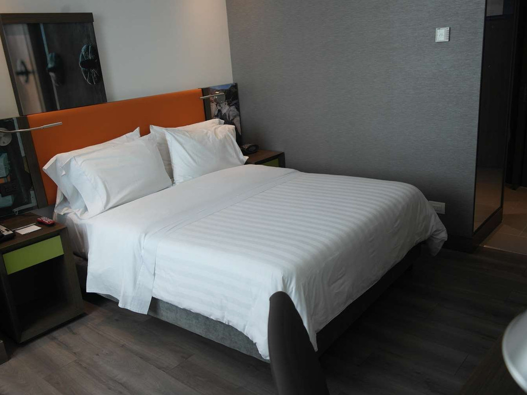 Hampton Inn By Hilton Valledupar主图