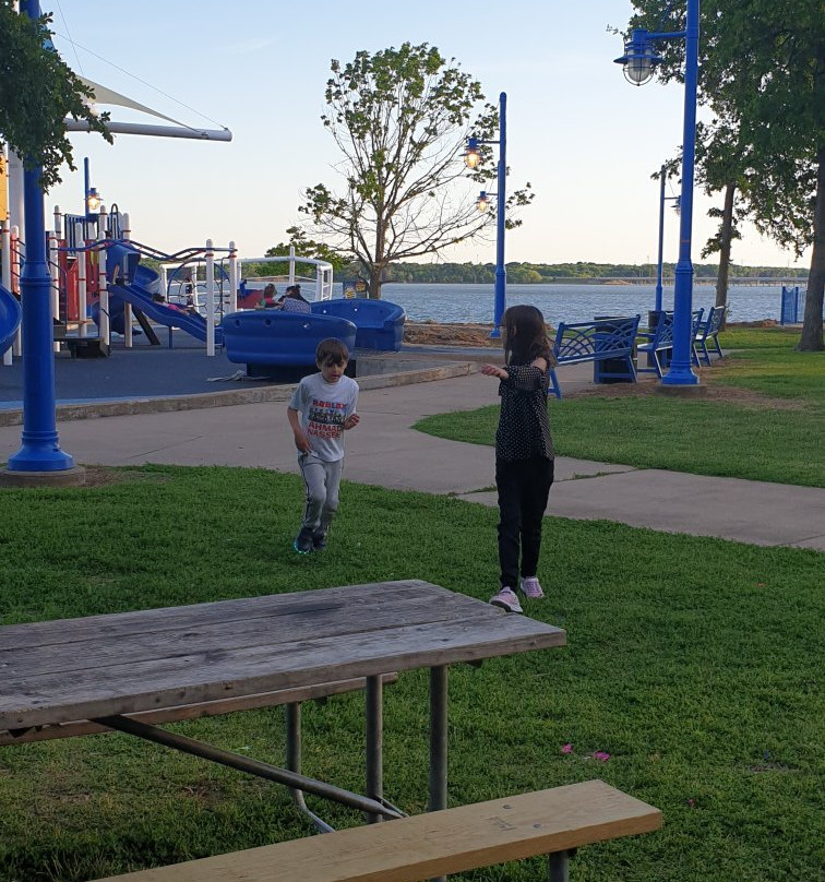 Joe Pool Lake-Cedar Hill必去景点