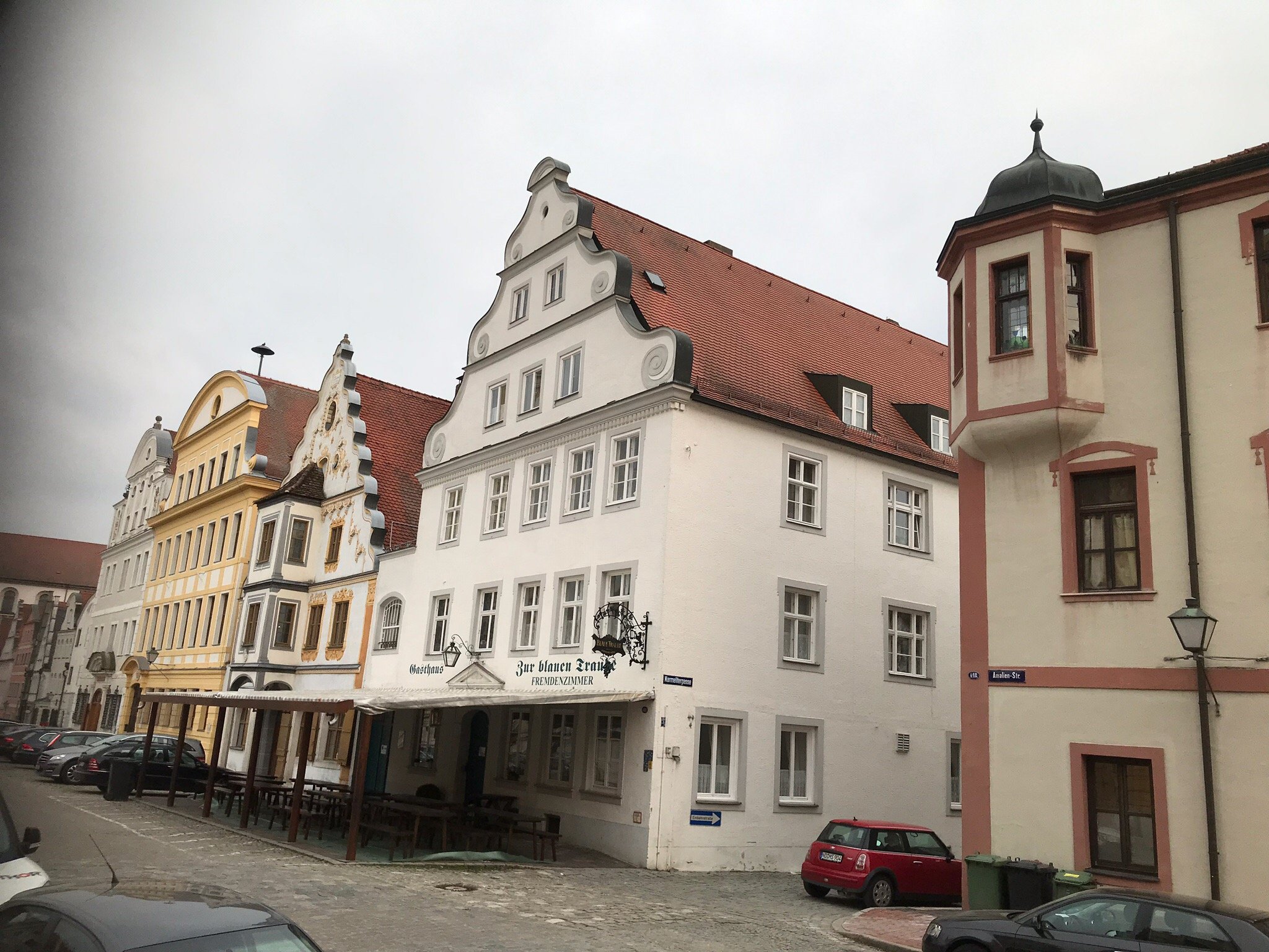 Gasthaus zur Blauen Traube-官方