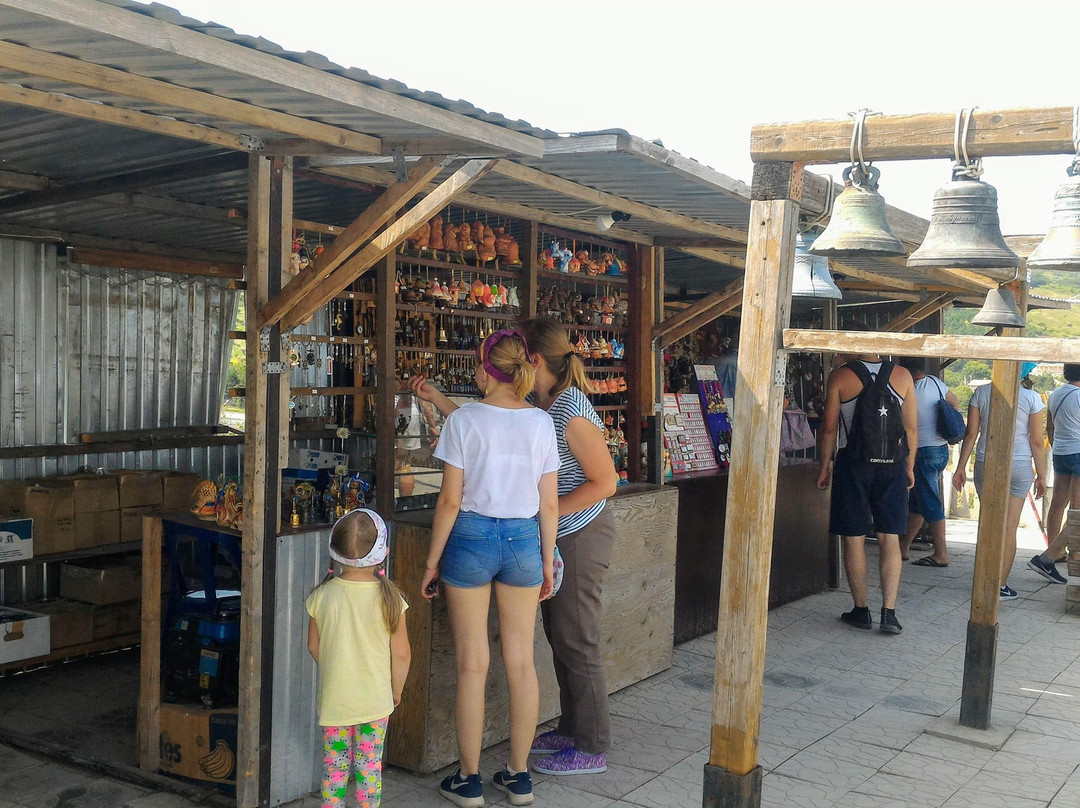 Poklonny Krest-Su-Psekh必去景点