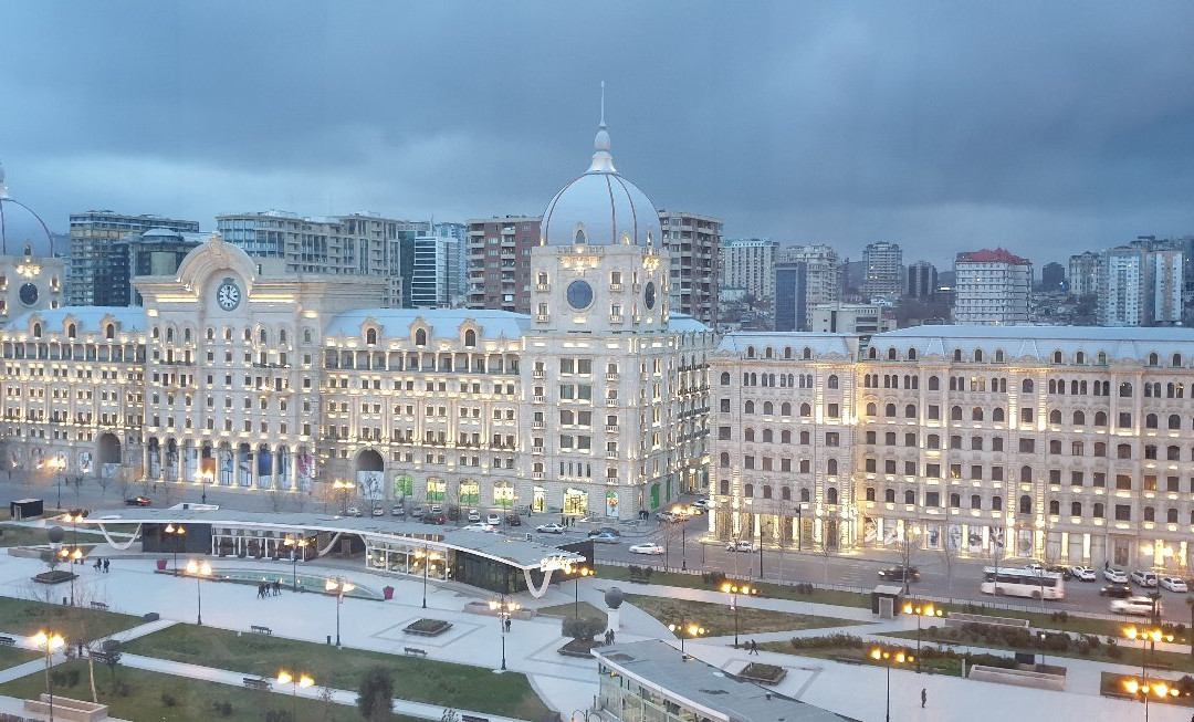 Azerbaijan Adventures-巴库必去景点