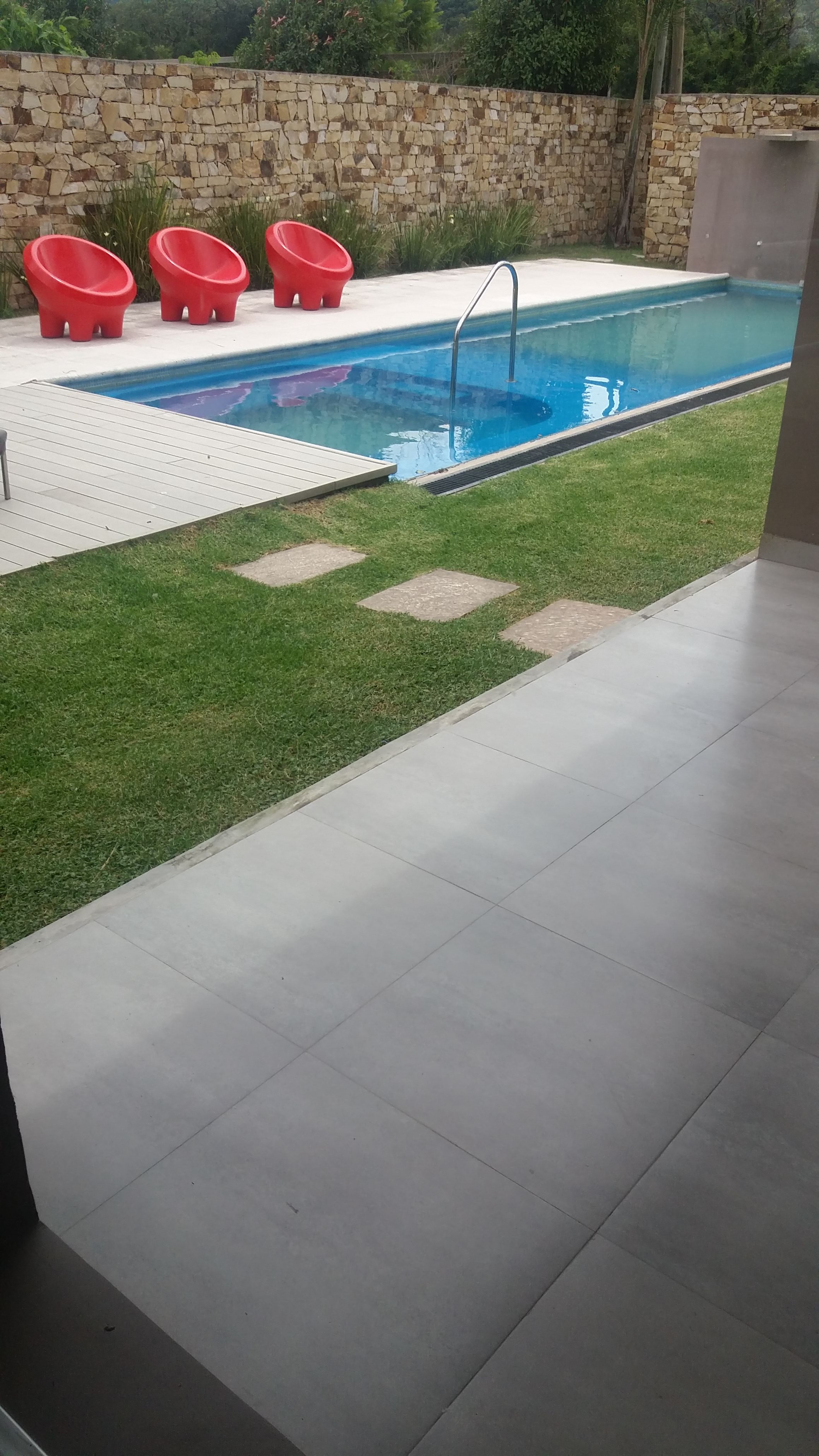 Amalinas Hotel-泳池