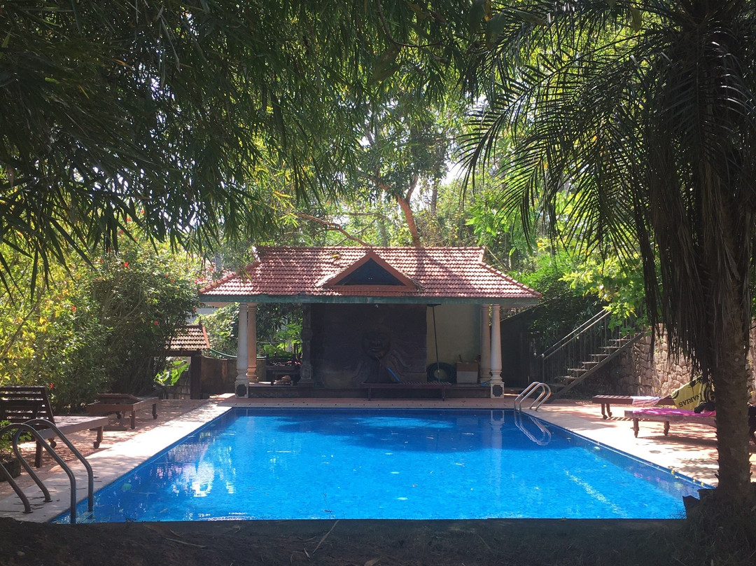 Amrutham-Gamaya主图