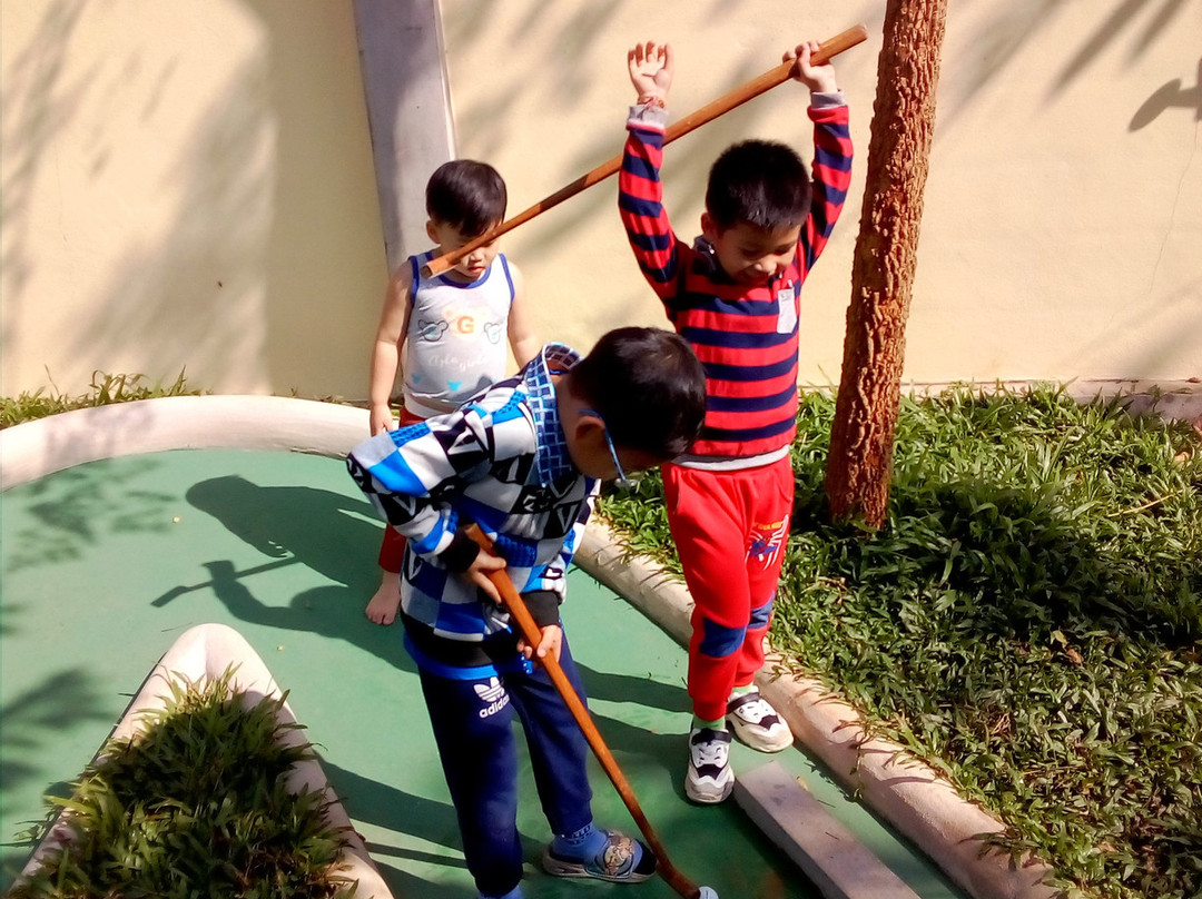 Crazy Golf Luang Prabang-琅勃拉邦必去景点
