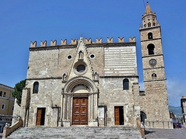 Duomo di Santa Maria Assunta景点图片