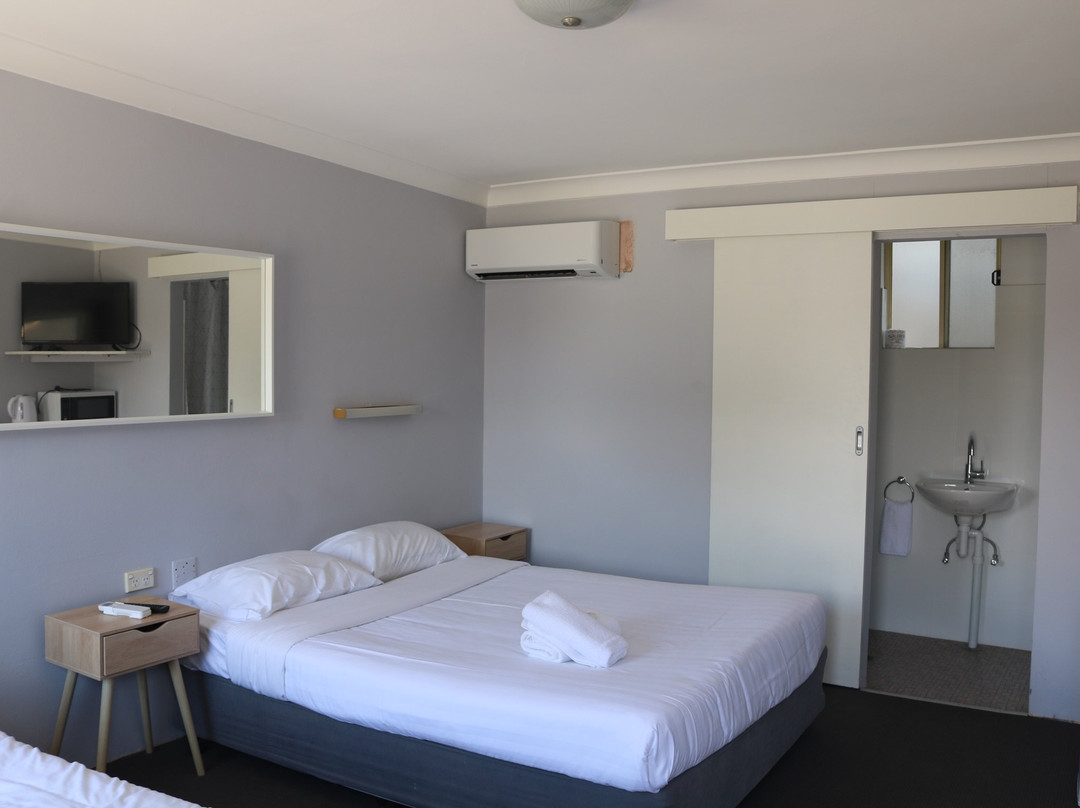 Australian Hotel Yass主图