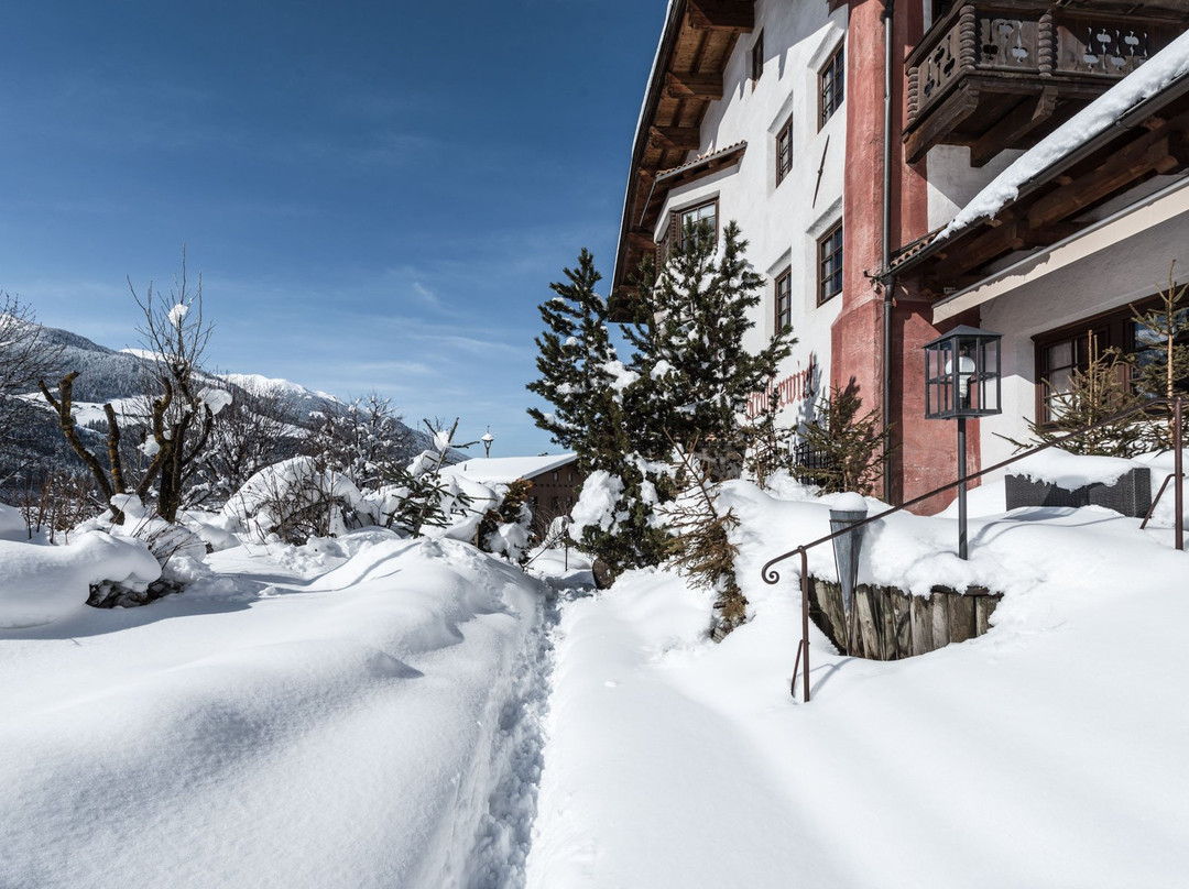 Strasserwirt - Ansitz zu Tirol主图