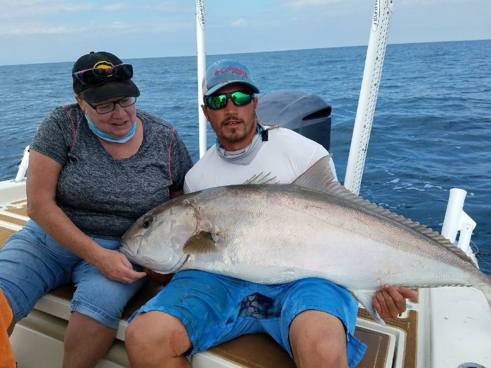 TNT Freedom Fishing Charters-西耶斯塔岛必去景点