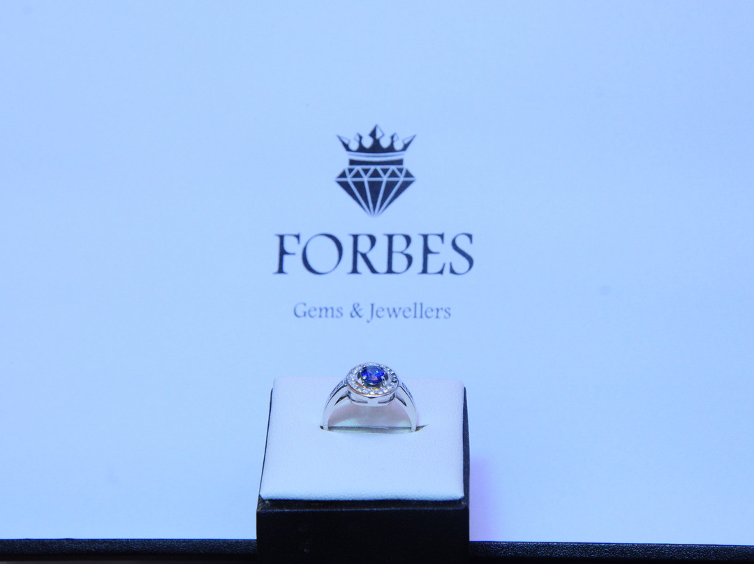 Forbes Gems & Jewellers-加勒必去景点